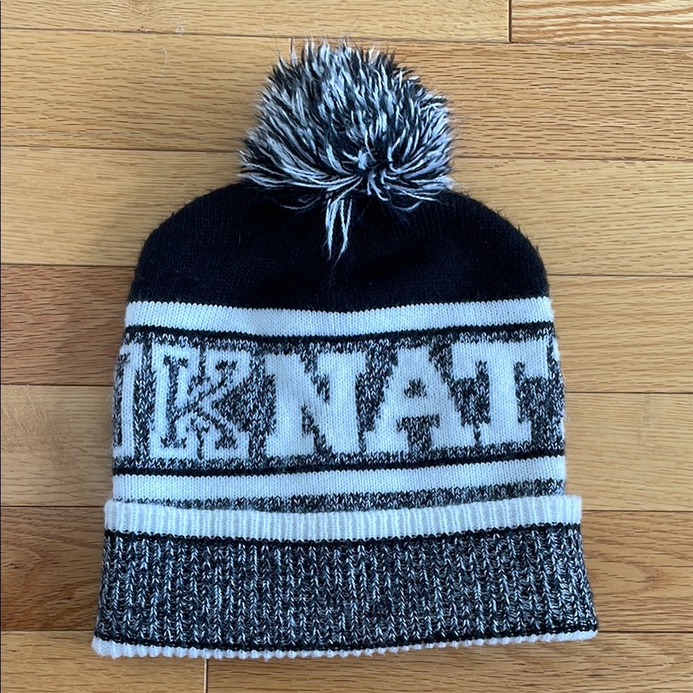Black and White Knit Pom-Pom Beanie